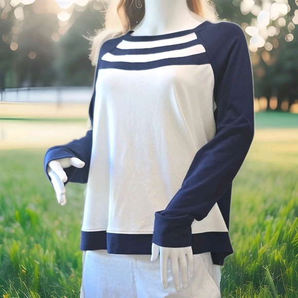 Betty & Key Tops - Belyn Key Women's Navy White Stripe Raglan Long Sleeve Top Size M Rayon Golf